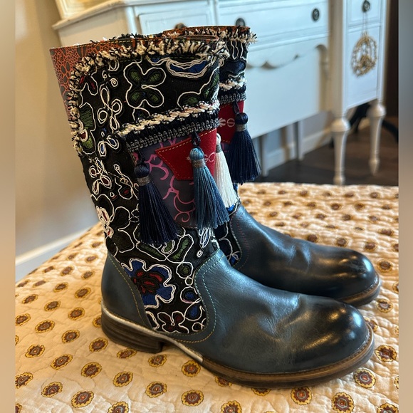 Socofy Bohemian Colorful Embroidered Boots with Tassels& Blue Leather Size 39 - Picture 1 of 7